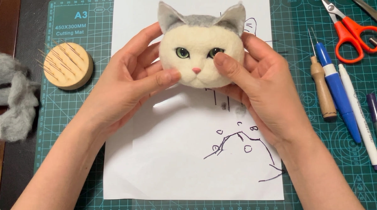 Building a wool base for a felted pet portrait