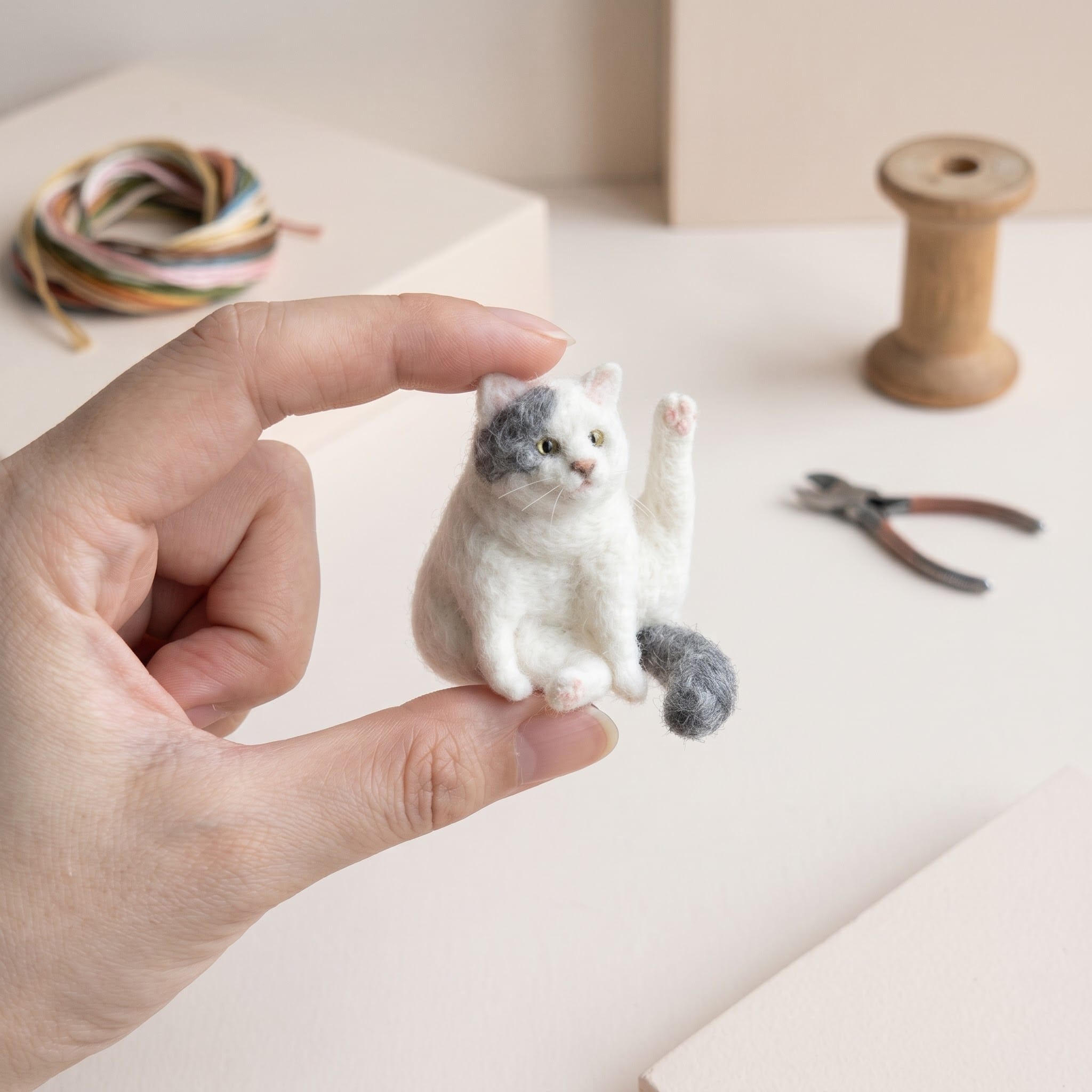 Mini Figurine Needle felting pet replica - Mini Figurine